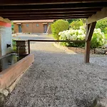 Restaurant La Roseraie בית הארחה 3*