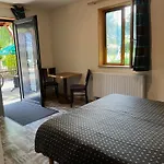 בית הארחה Restaurant La Roseraie Grandrupt