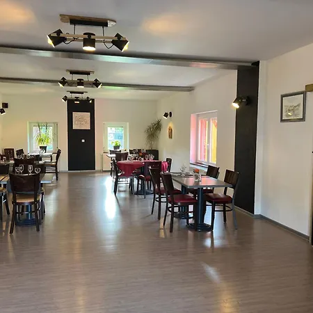 Restaurant La Roseraie Guest house