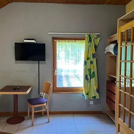 Restaurant La Roseraie Πανσιόν 3*