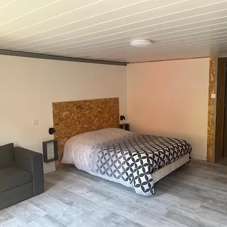 Πανσιόν Restaurant La Roseraie