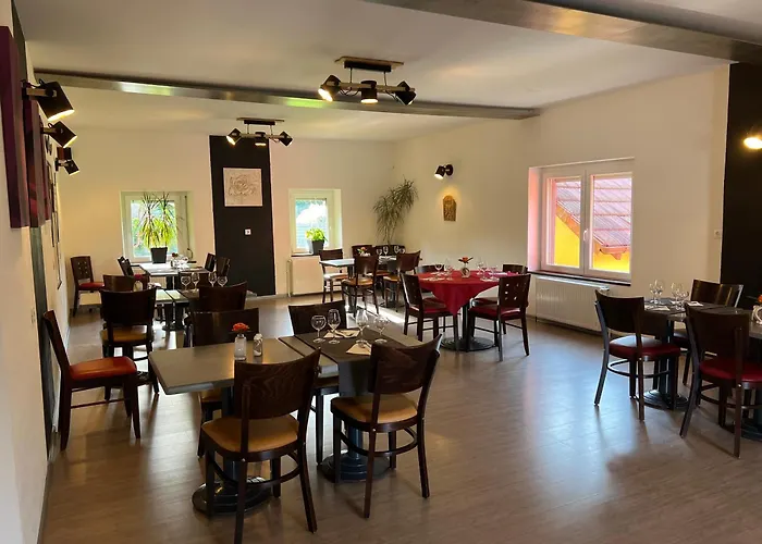 Гостевой дом Restaurant La Roseraie