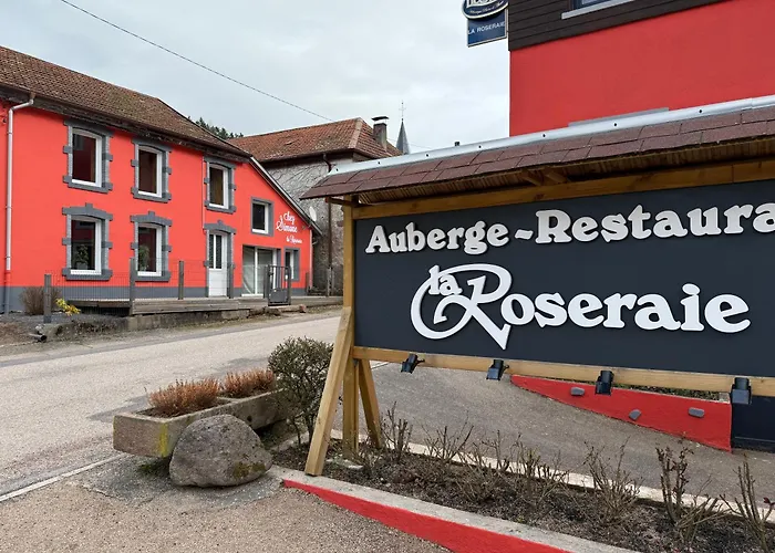 Restaurant La Roseraie Гостевой дом 3*